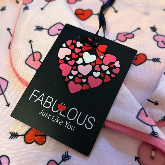 FABULOUS 2 pc Valentines Hearts pajama set Women’s Large - Picture 3 of 13